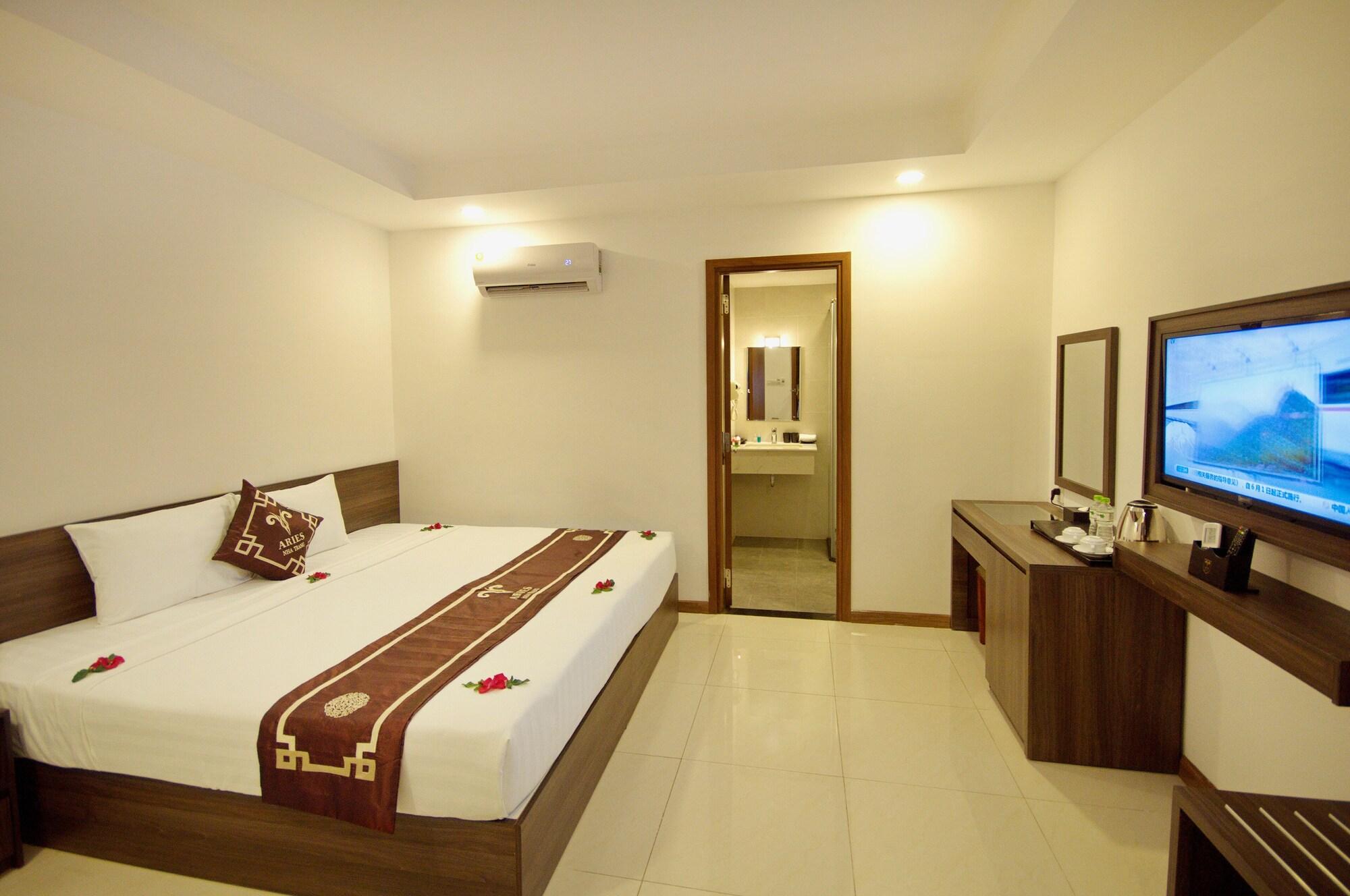 Aries Hotel На Транг Екстериор снимка