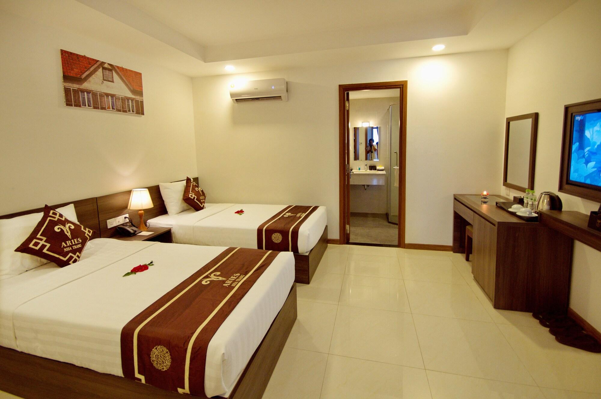 Aries Hotel На Транг Екстериор снимка