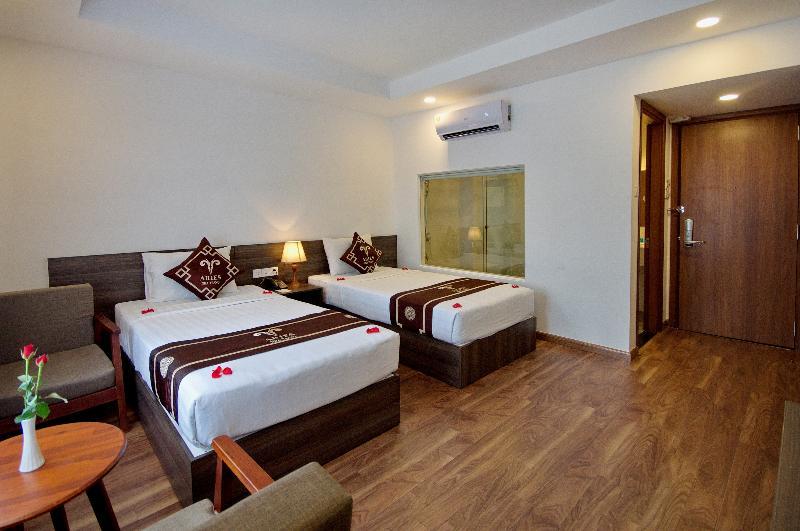 Aries Hotel На Транг Екстериор снимка