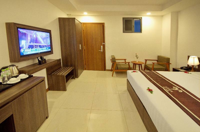 Aries Hotel На Транг Екстериор снимка
