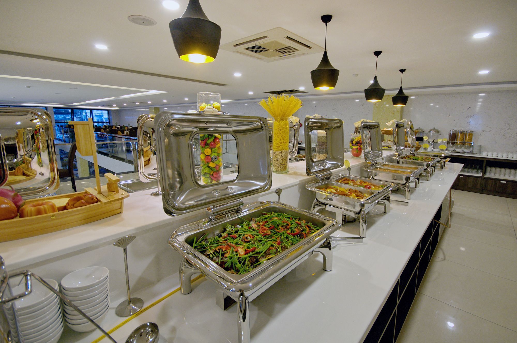 Aries Hotel На Транг Екстериор снимка