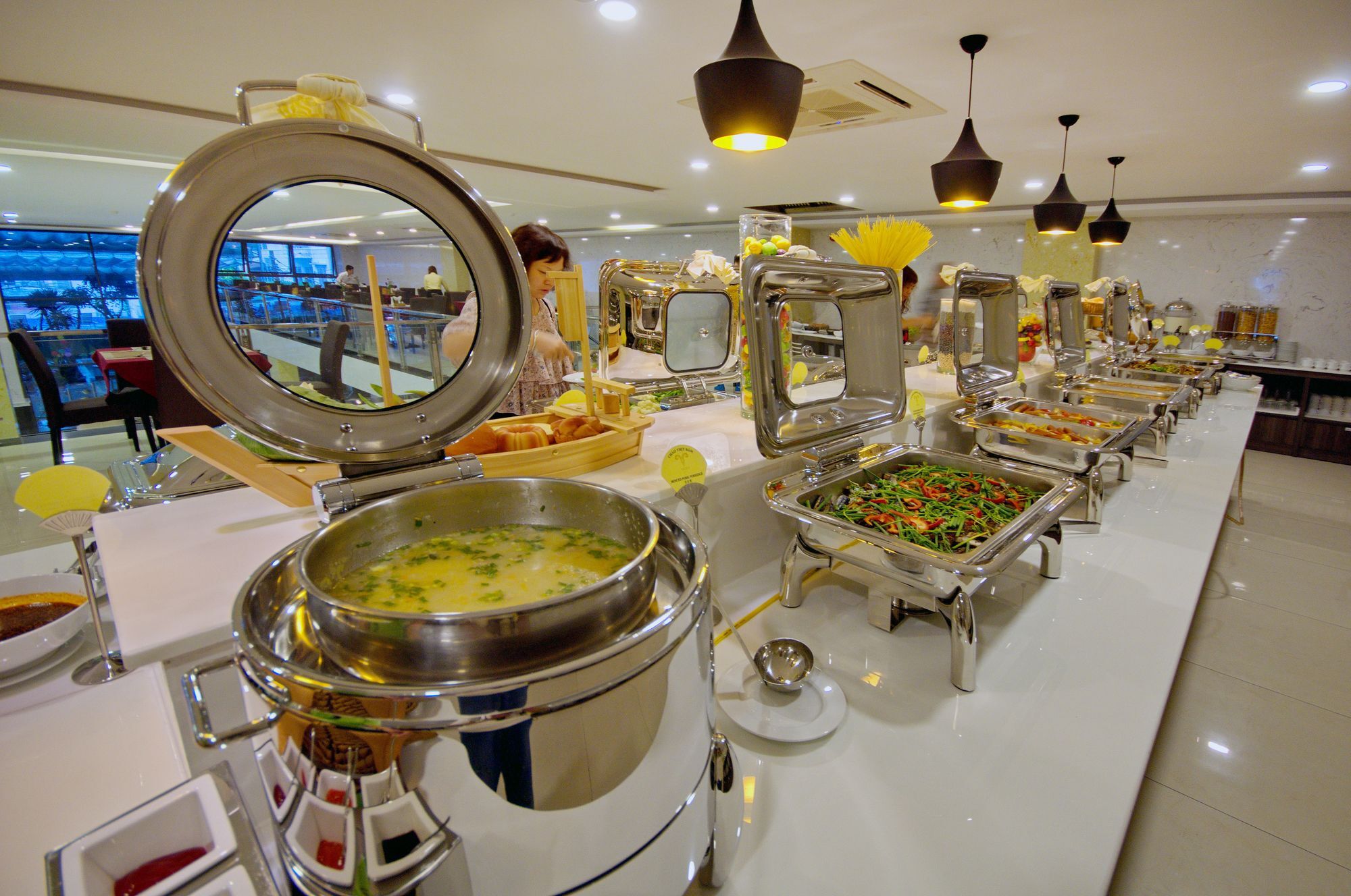 Aries Hotel На Транг Екстериор снимка